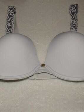Natori White/Gray Bra  Size 36C USED